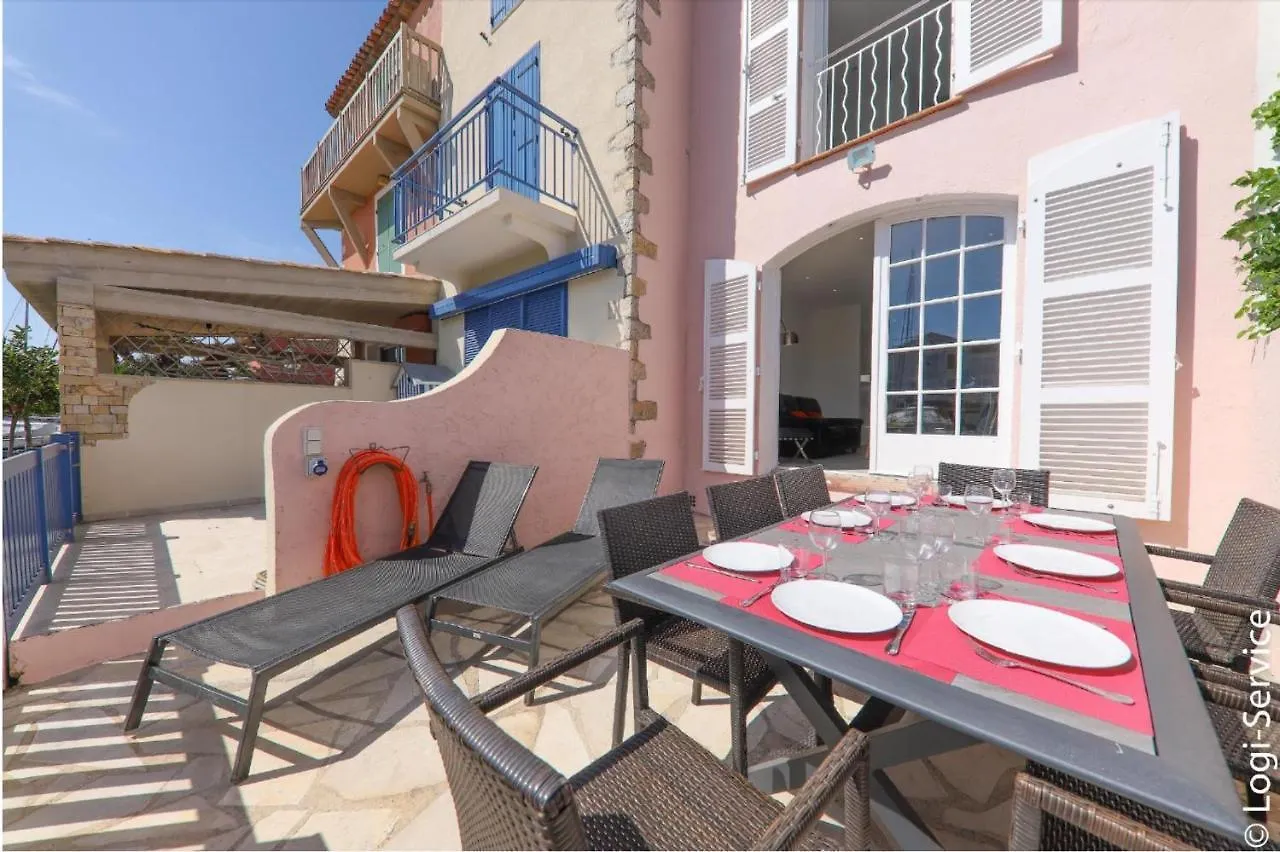 Maison de pêcheur avec amarrage Grimaud 0*,