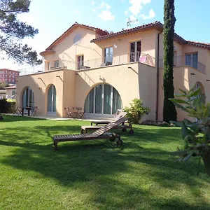 Angelina Apartament